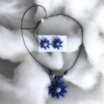 Navy Blue Flower Pendant Daily Wear Necklace