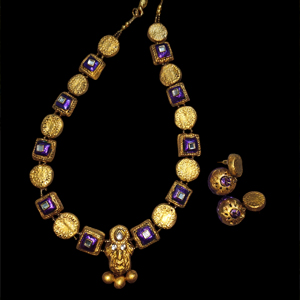 Traditional Purple Necklace